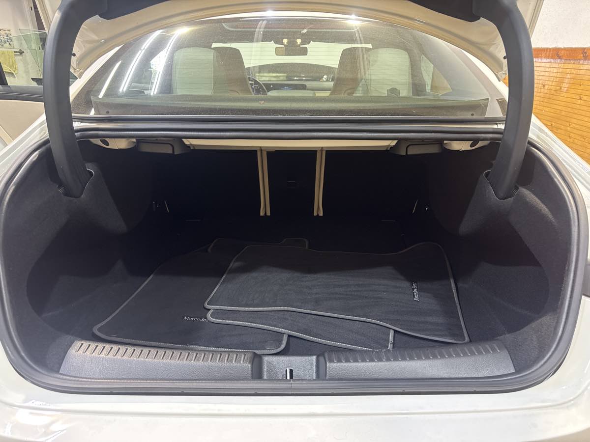2020 Mercedes Benz CLA 250 photo 14