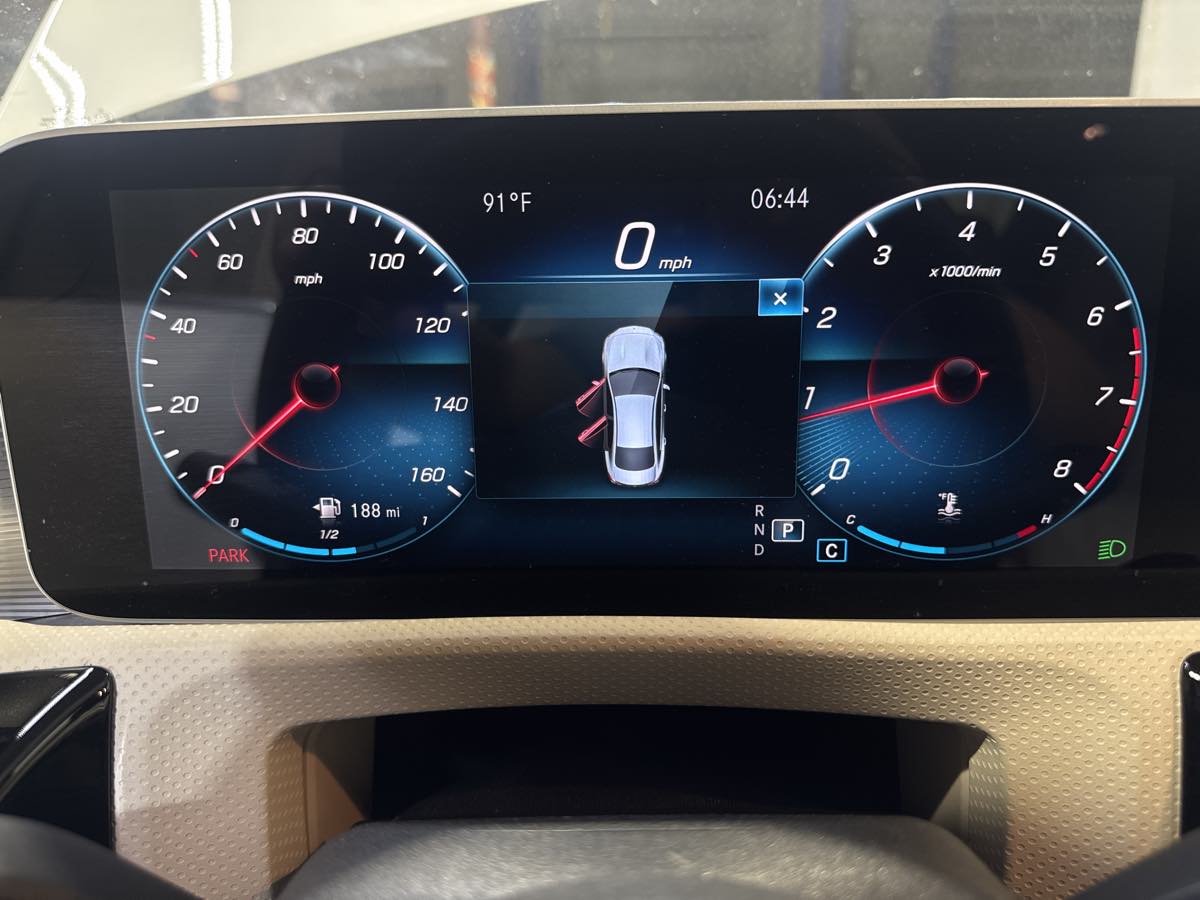 2020 Mercedes Benz CLA 250 photo 19
