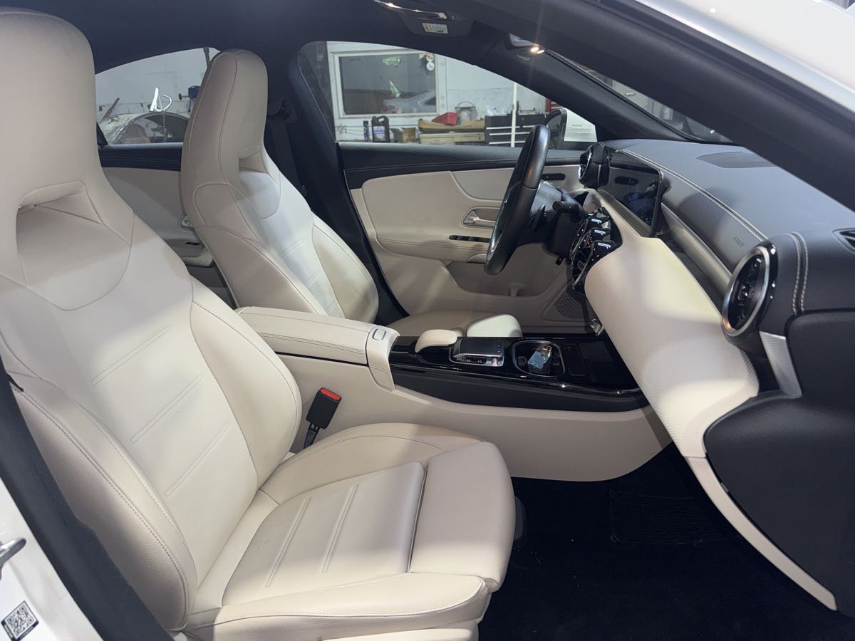 2020 Mercedes Benz CLA 250 photo 27