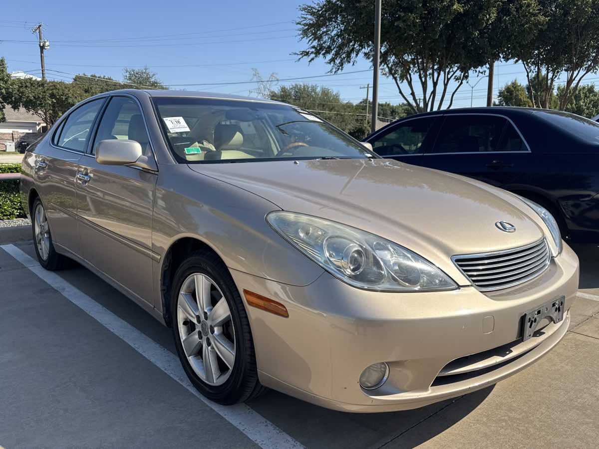 2005 Lexus ES 330 photo 3