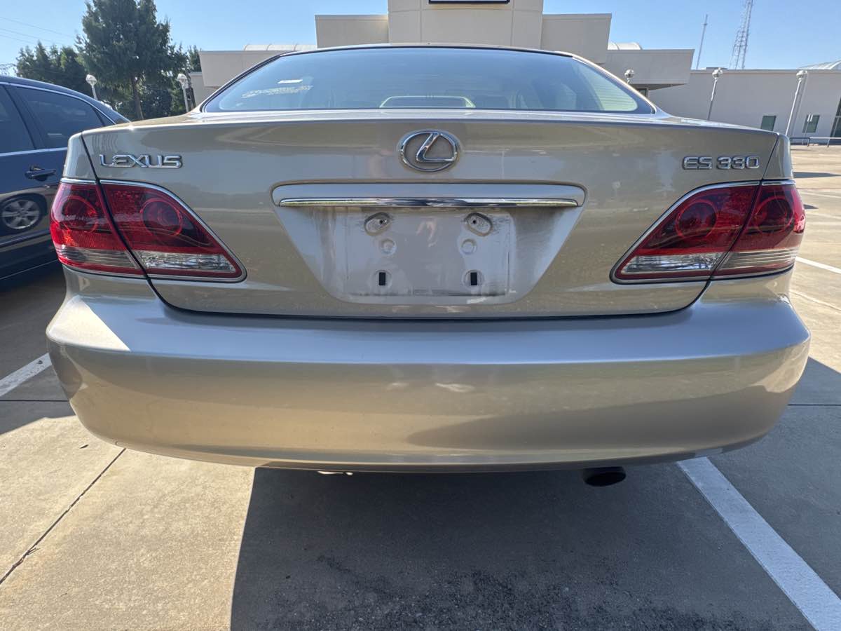 2005 Lexus ES 330 photo 4