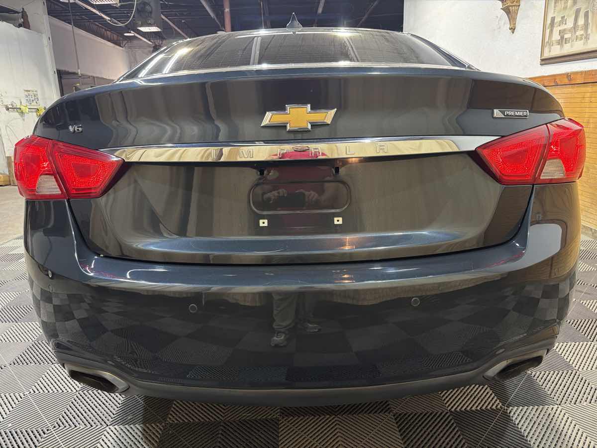 2018 Chevrolet Impala Premier photo 4
