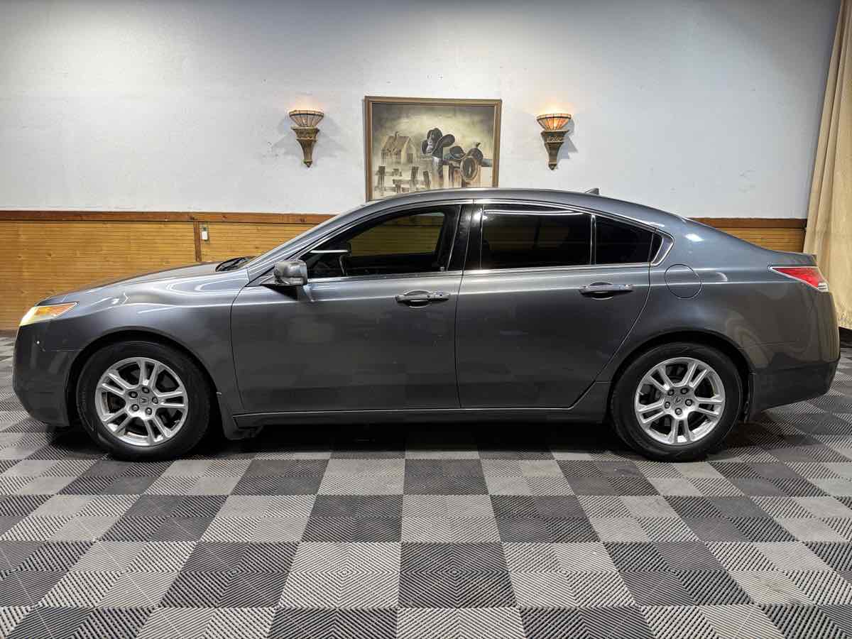 2011 Acura TL Technology photo 2