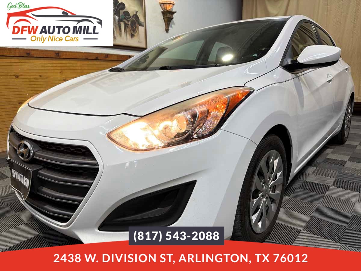 2017 Hyundai Elantra GT GT Automatic's photo