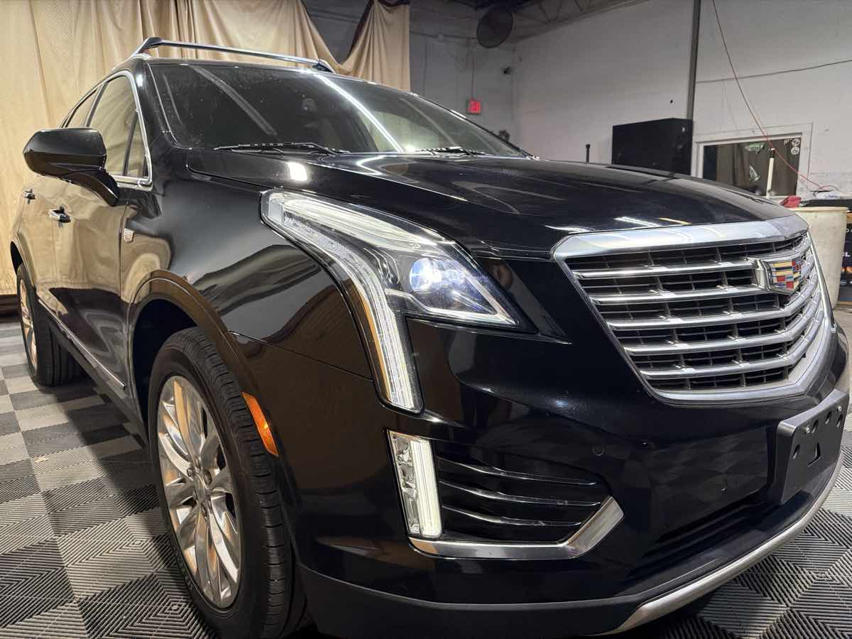 2018 Cadillac XT5 Platinum - Photo 5