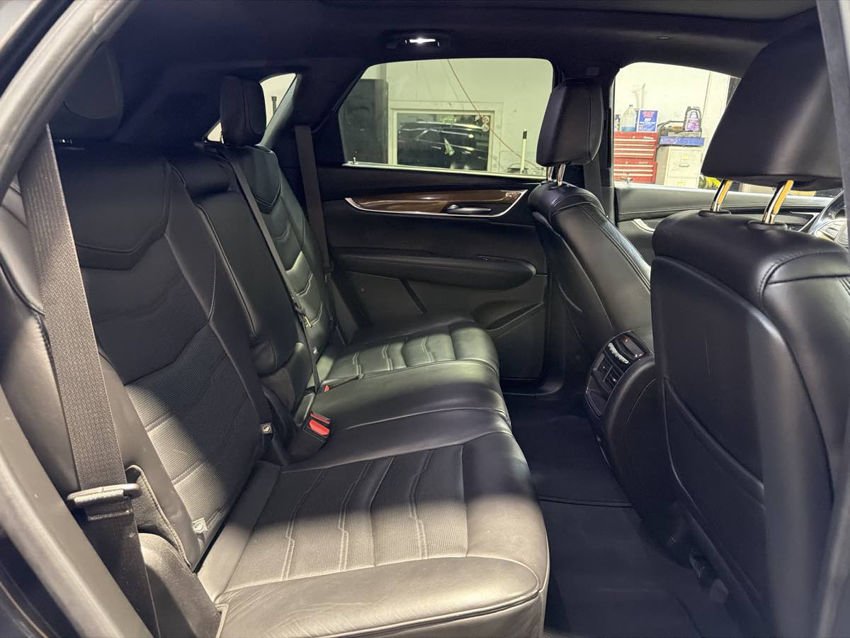 2018 Cadillac XT5 Platinum - Photo 26