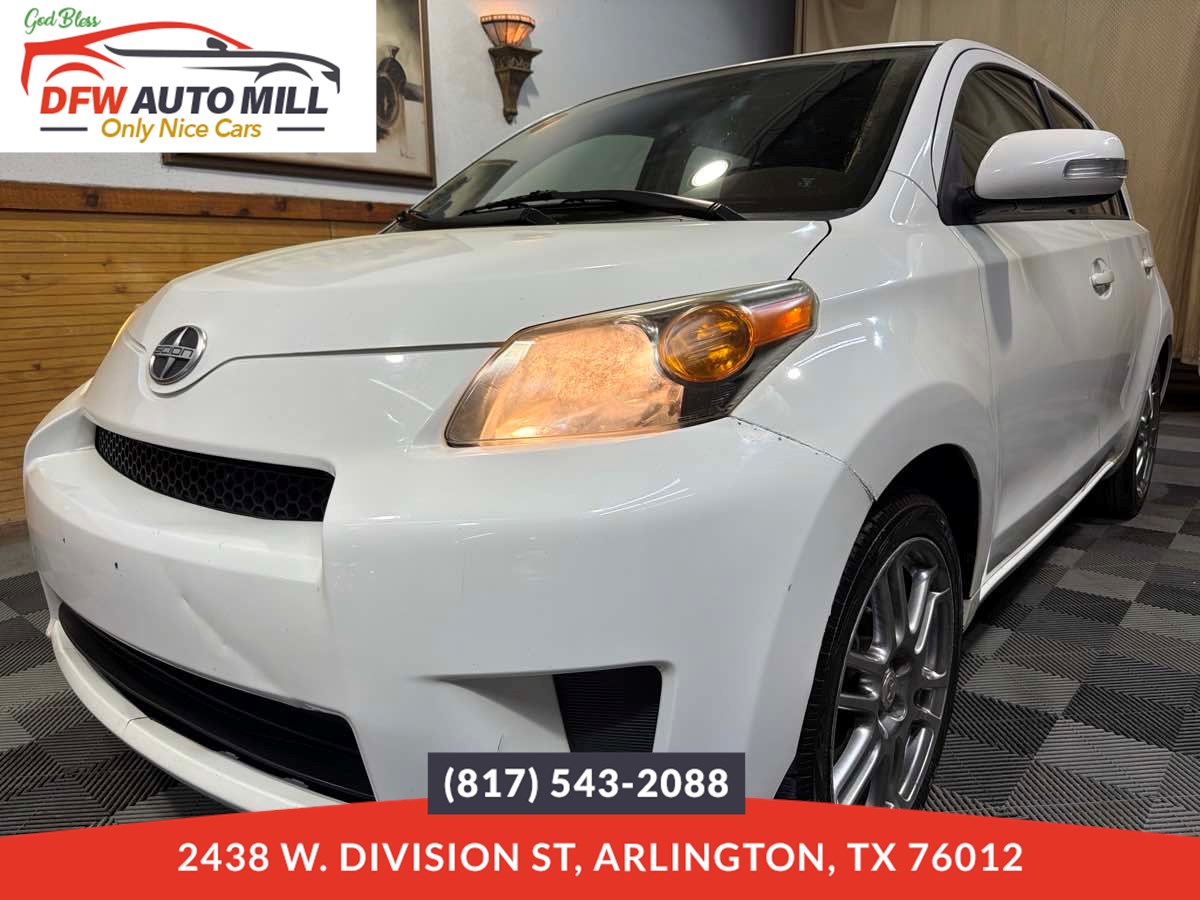 2014 Scion xD Base