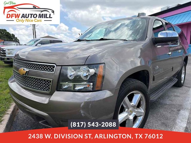 2013 Chevrolet Suburban SUV / Crossover Automatic