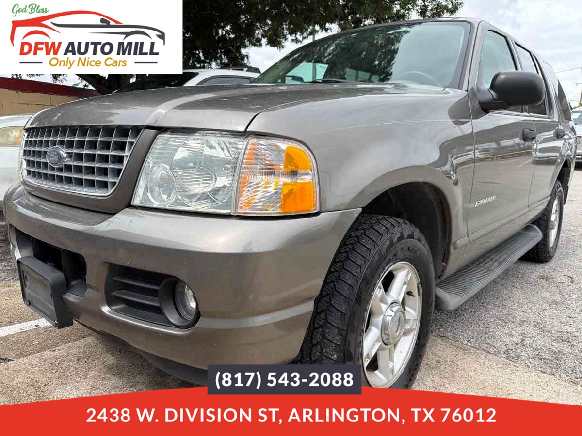 2004 Ford Explorer XLT 4.0's photo