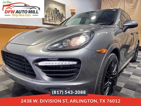 2014 Porsche Cayenne GTS