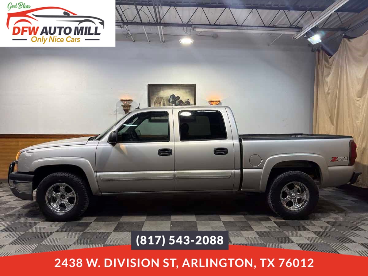 Sandstone Metallic 2004 Chevrolet Silverado 1500 Pickup Truck Four-Wheel Drive Automatic