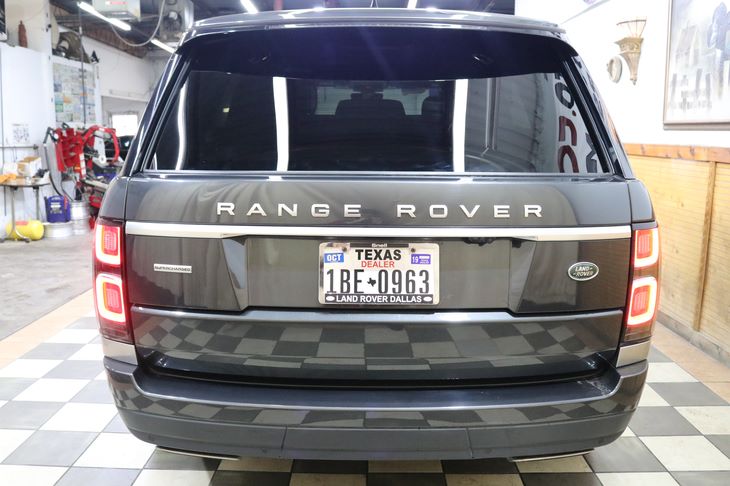 2018 Land Rover Range Rover SuperCharged photo 4