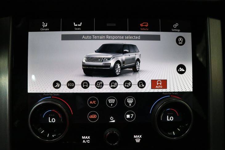 2018 Land Rover Range Rover SuperCharged photo 20