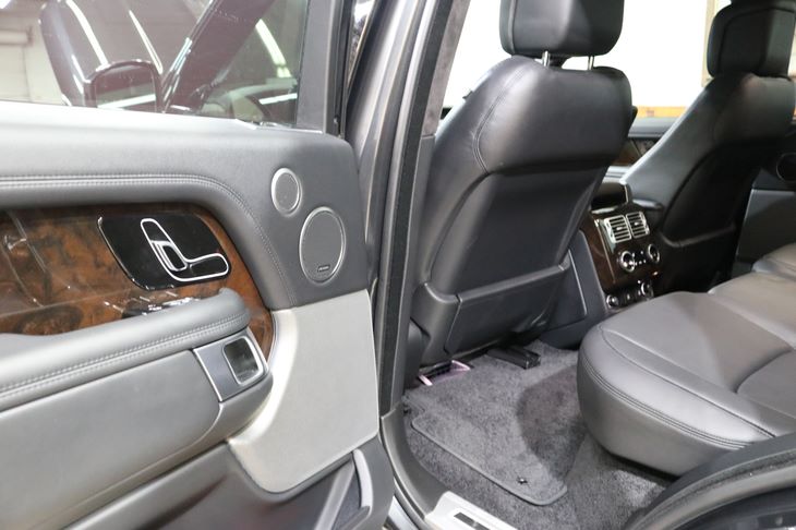 2018 Land Rover Range Rover SuperCharged photo 25