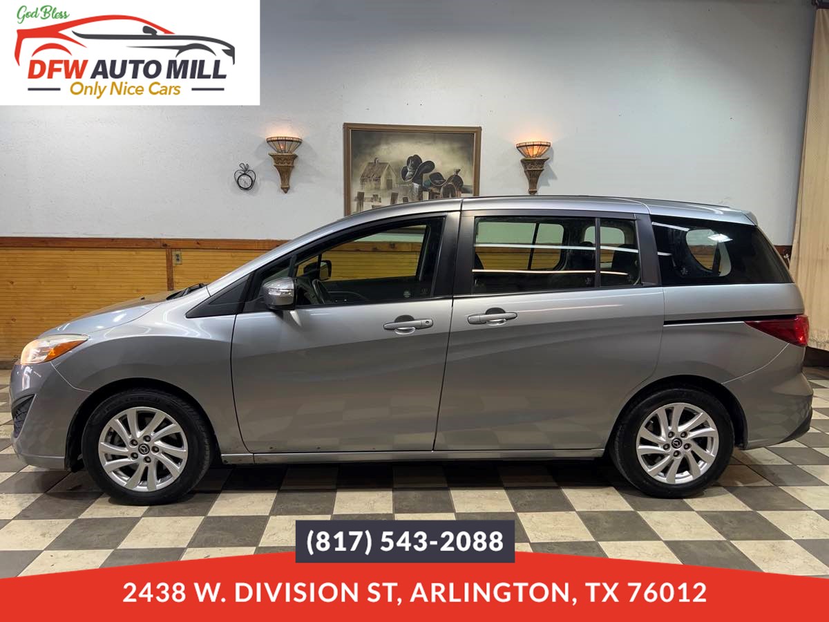 2014 Mazda Mazda5 Sport photo 2