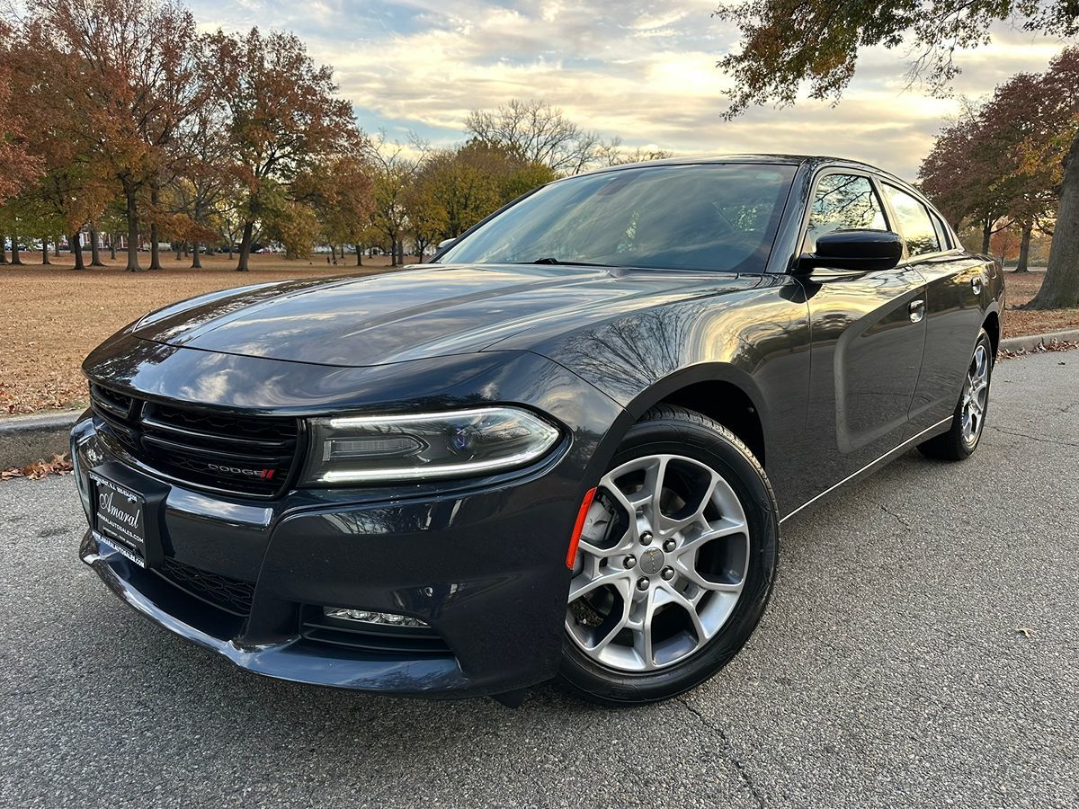 2016 Dodge Charger SXT photo 18