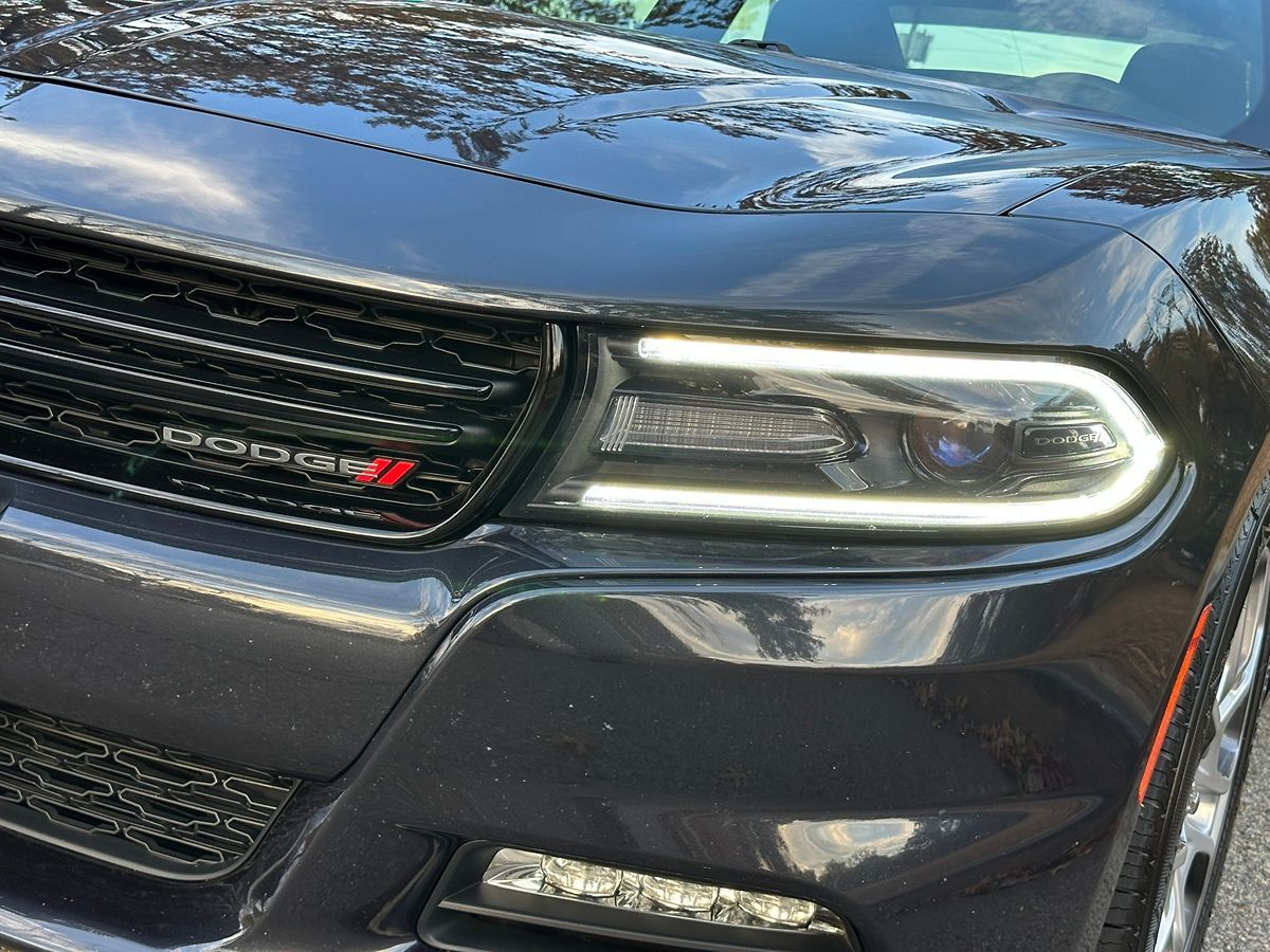 2016 Dodge Charger SXT photo 47