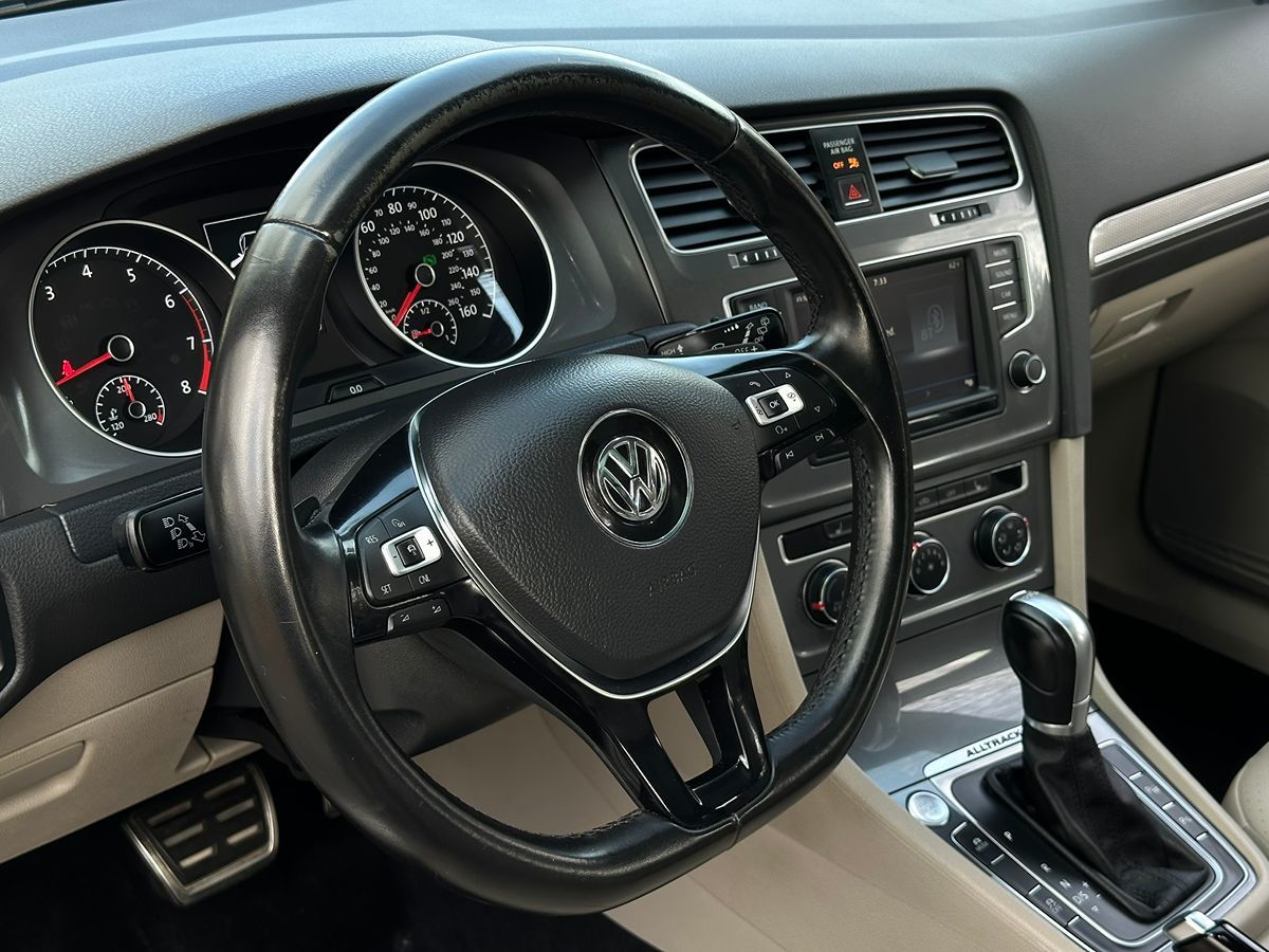 2017 Volkswagen Golf Alltrack Alltrack SE photo 33