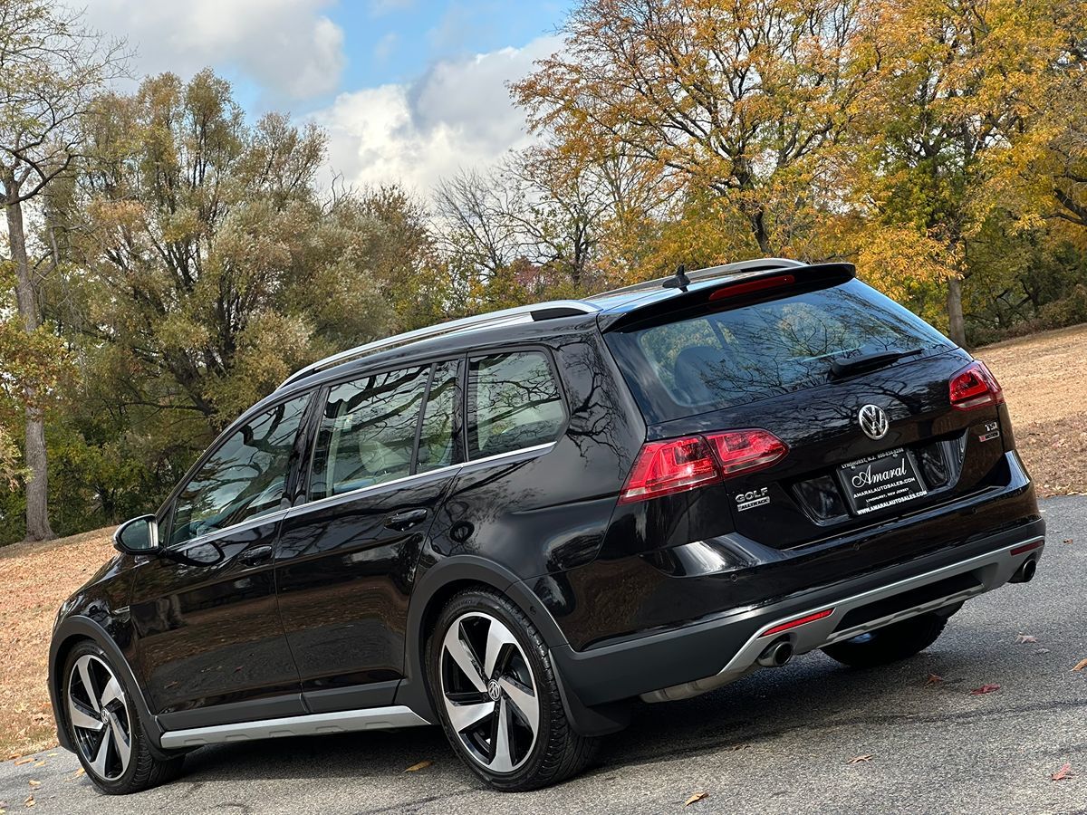 2017 Volkswagen Golf Alltrack Alltrack SE photo 5