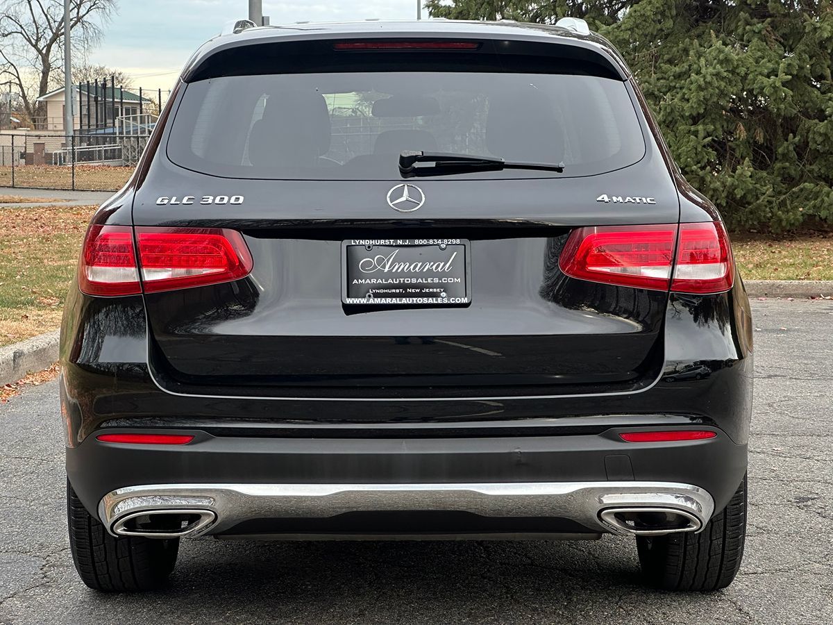 2016 Mercedes-Benz GLC GLC300 photo 14