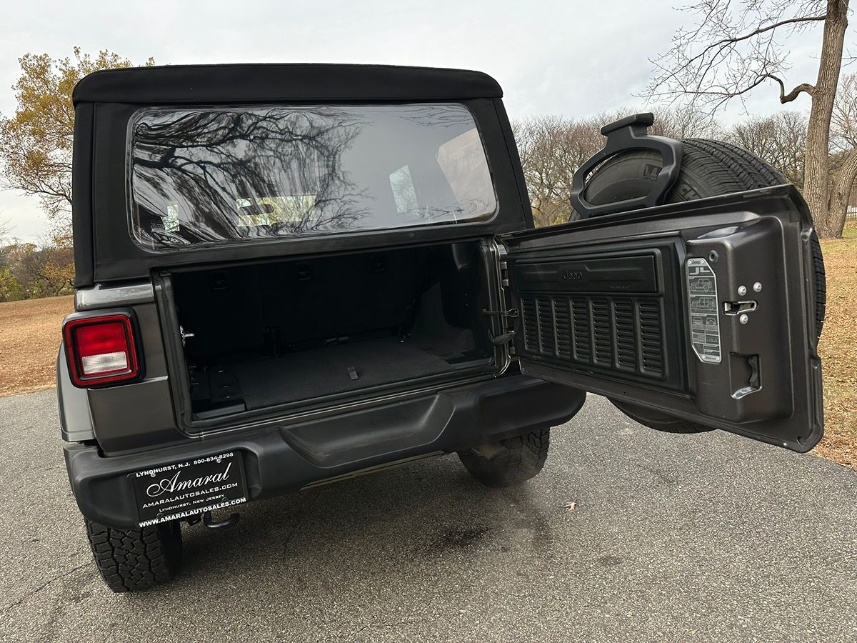 2018 Jeep All-New Wrangler Unlimited Sport S photo 39