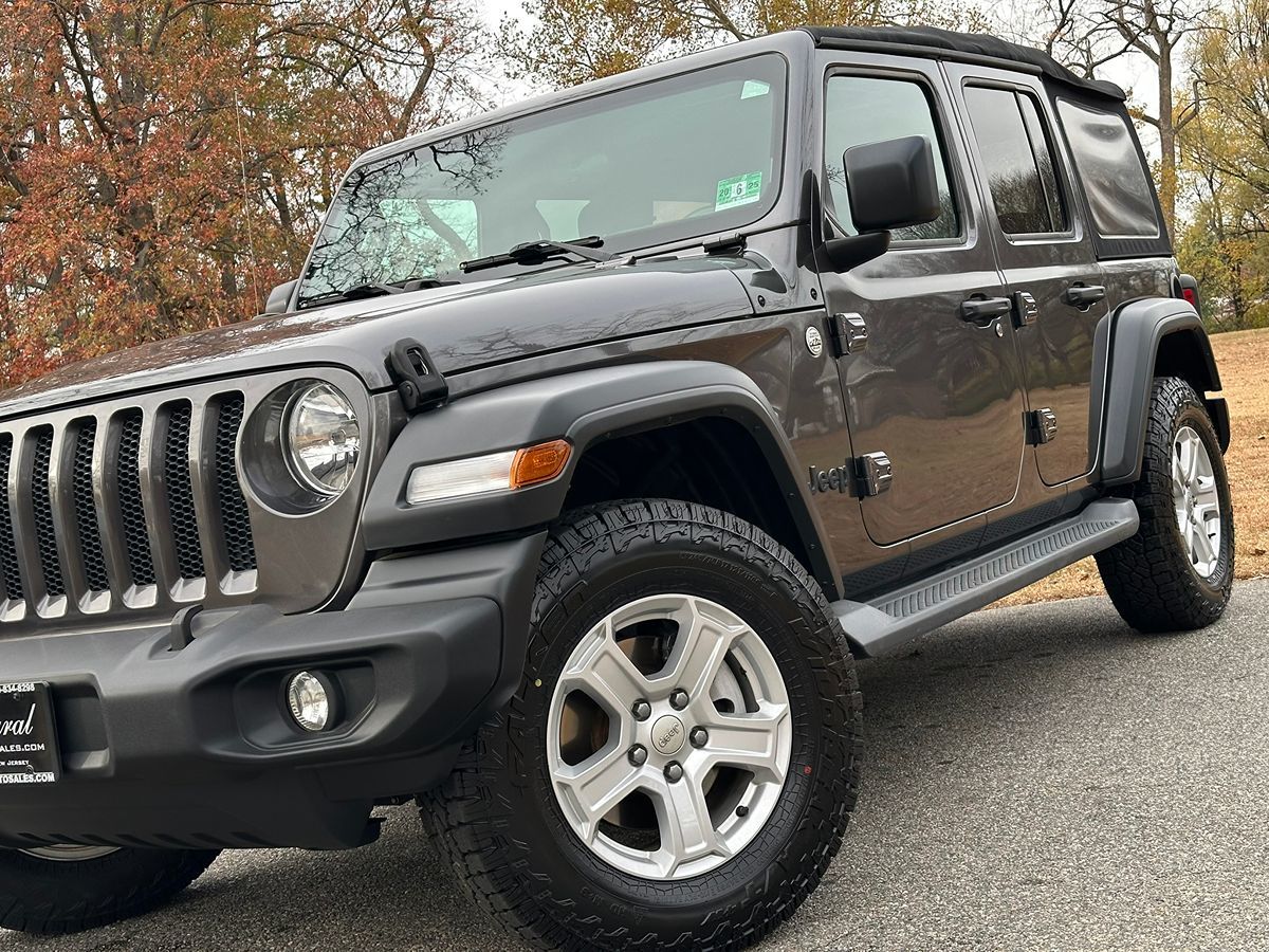 2018 Jeep All-New Wrangler Unlimited Sport S photo 10