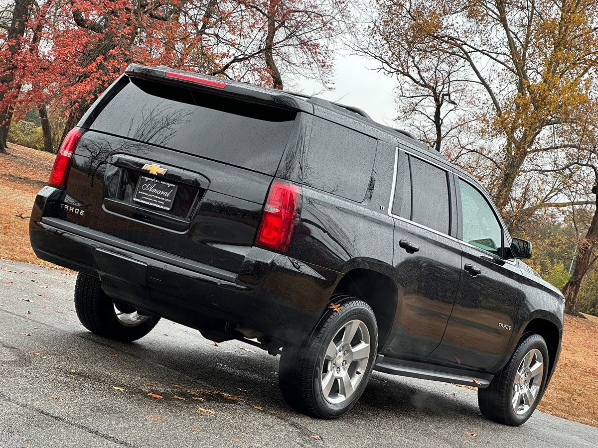 2017 Chevrolet Tahoe LT photo 6