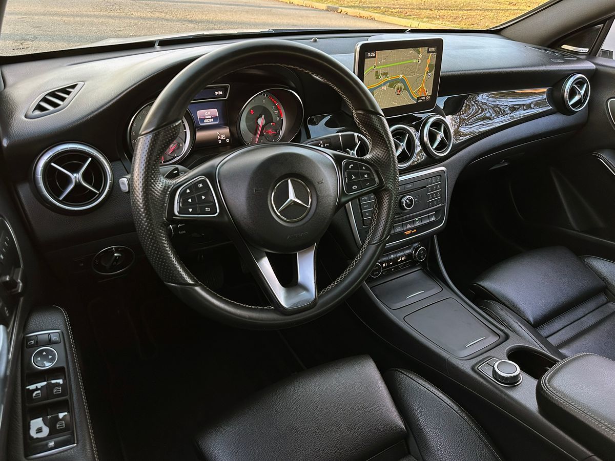 2016 Mercedes-Benz CLA-Class CLA250 photo 23