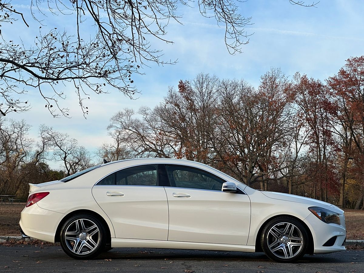 2016 Mercedes-Benz CLA-Class CLA250 photo 8