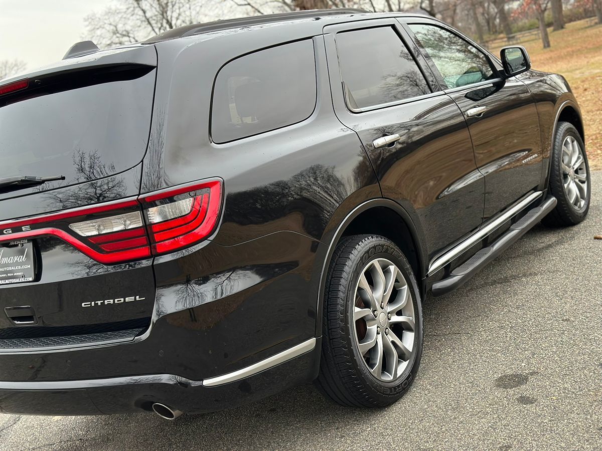 2018 Dodge Durango Anodized Platinum photo 16