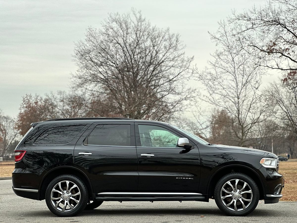 2018 Dodge Durango Anodized Platinum photo 8