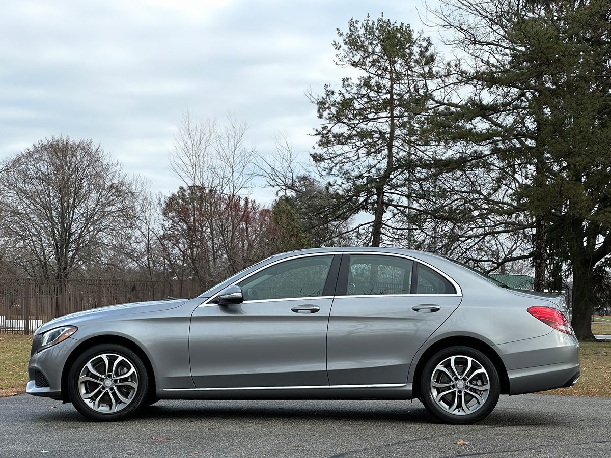 2015 Mercedes-Benz C-Class C300 photo 6