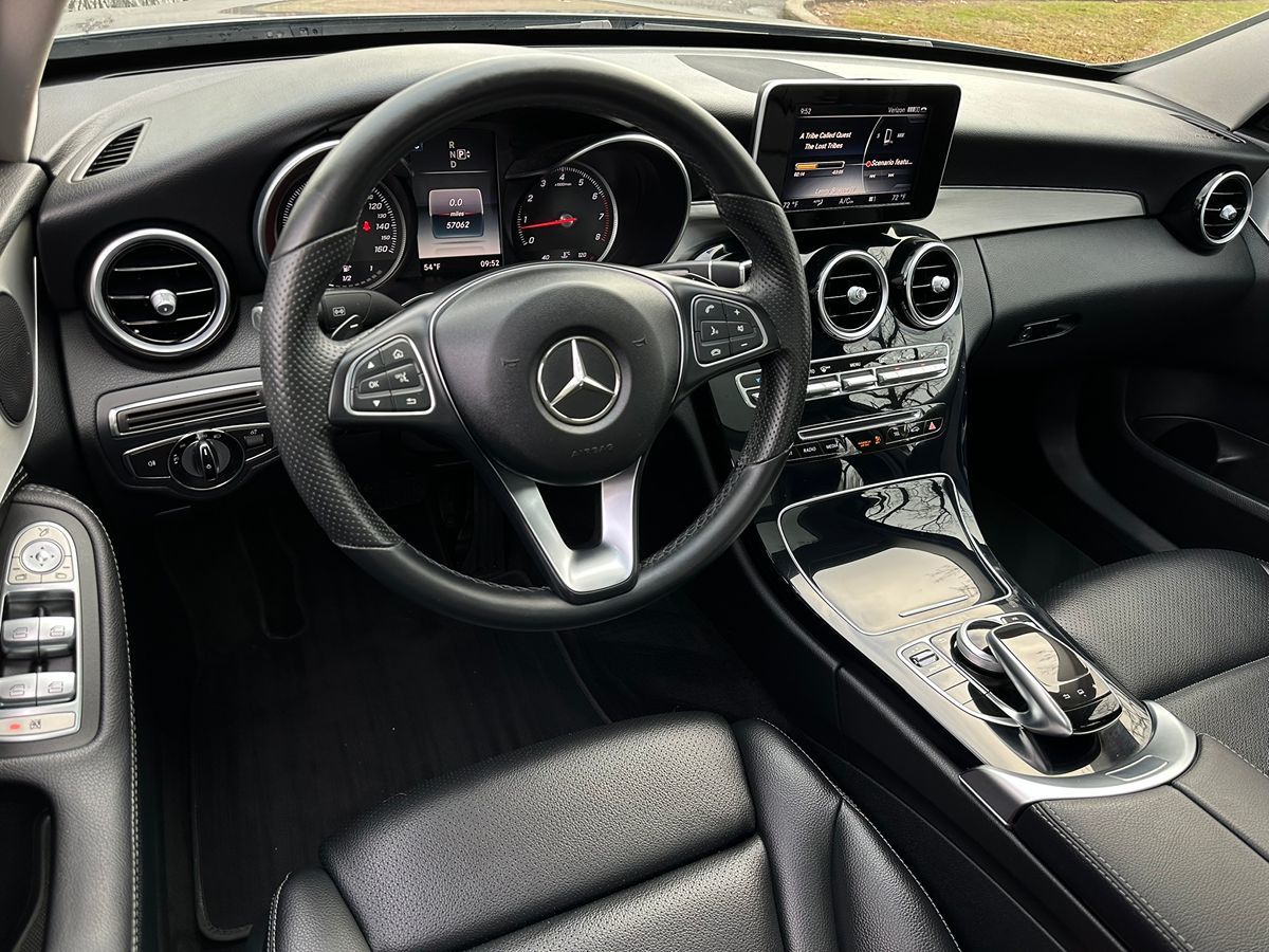 2015 Mercedes-Benz C-Class C300 photo 21