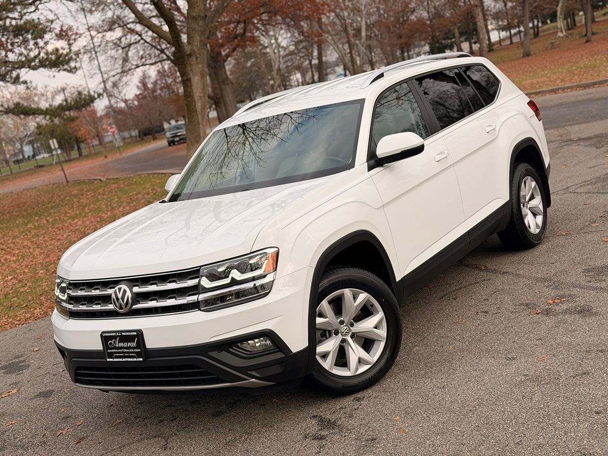 2018 Volkswagen Atlas V6 SE Technology photo 2