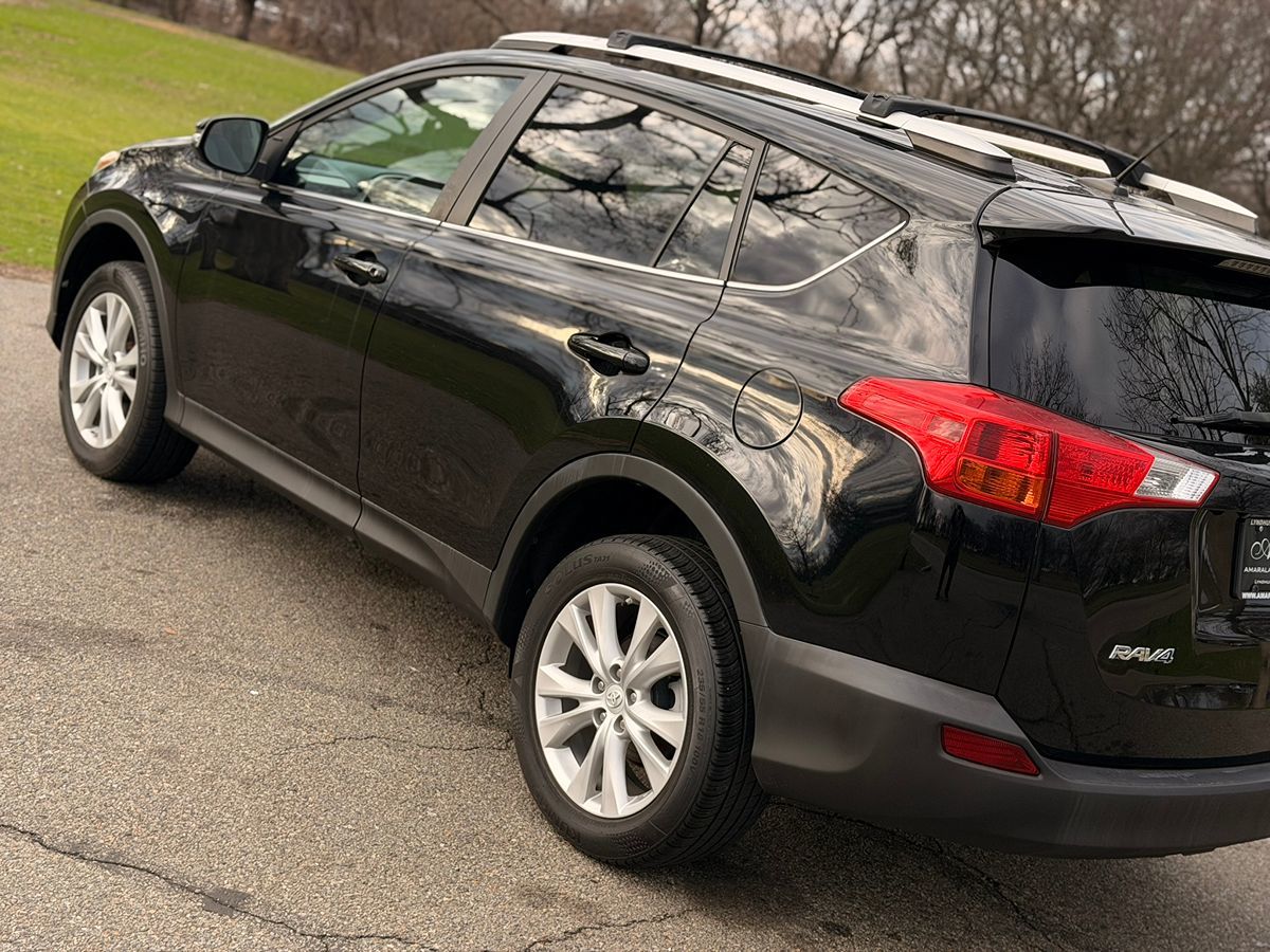 2014 Toyota RAV4 Limited - Photo 11
