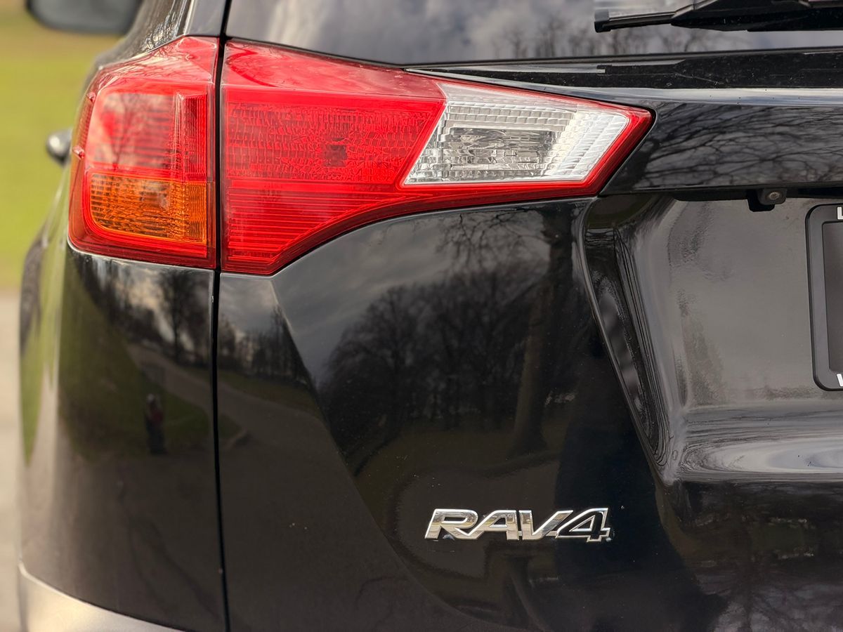 2014 Toyota RAV4 Limited - Photo 36