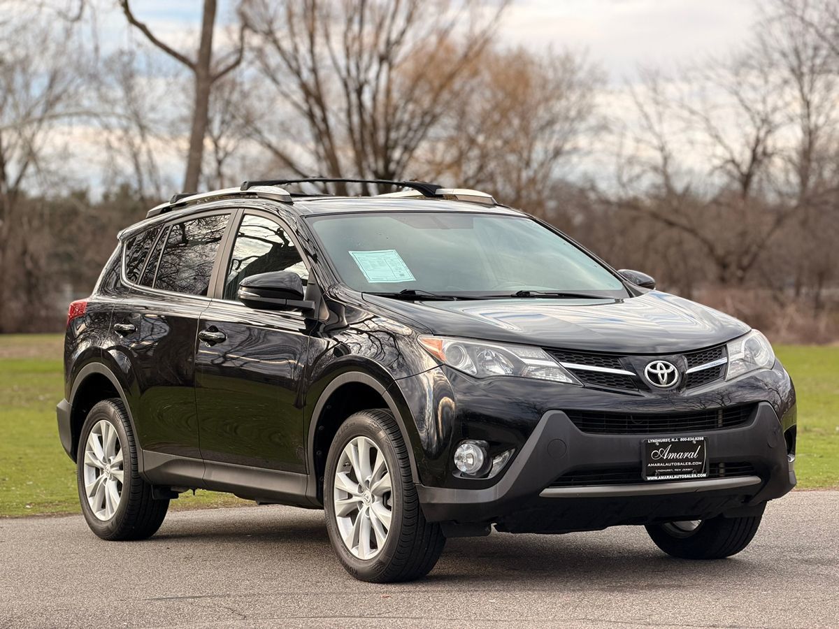 2014 Toyota RAV4 Limited - Photo 3
