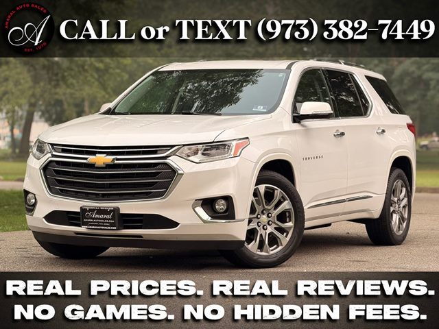 White (Iridescent Pearl Tricoat) 2019 Chevrolet Traverse SUV / Crossover Four-Wheel Drive Automatic