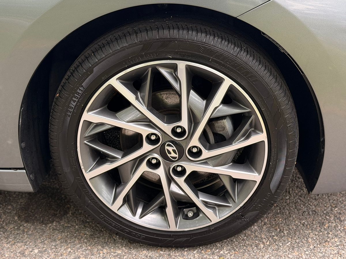 2019 Hyundai Elantra Limited - Photo 47