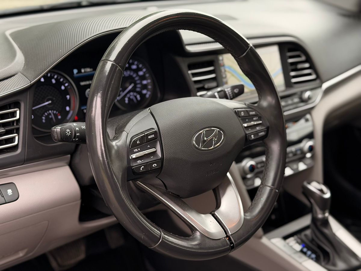 2019 Hyundai Elantra Limited - Photo 30