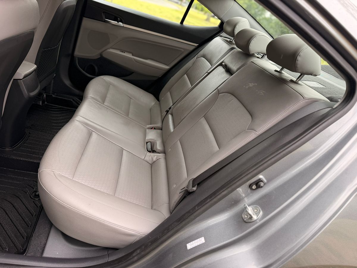 2019 Hyundai Elantra Limited - Photo 19