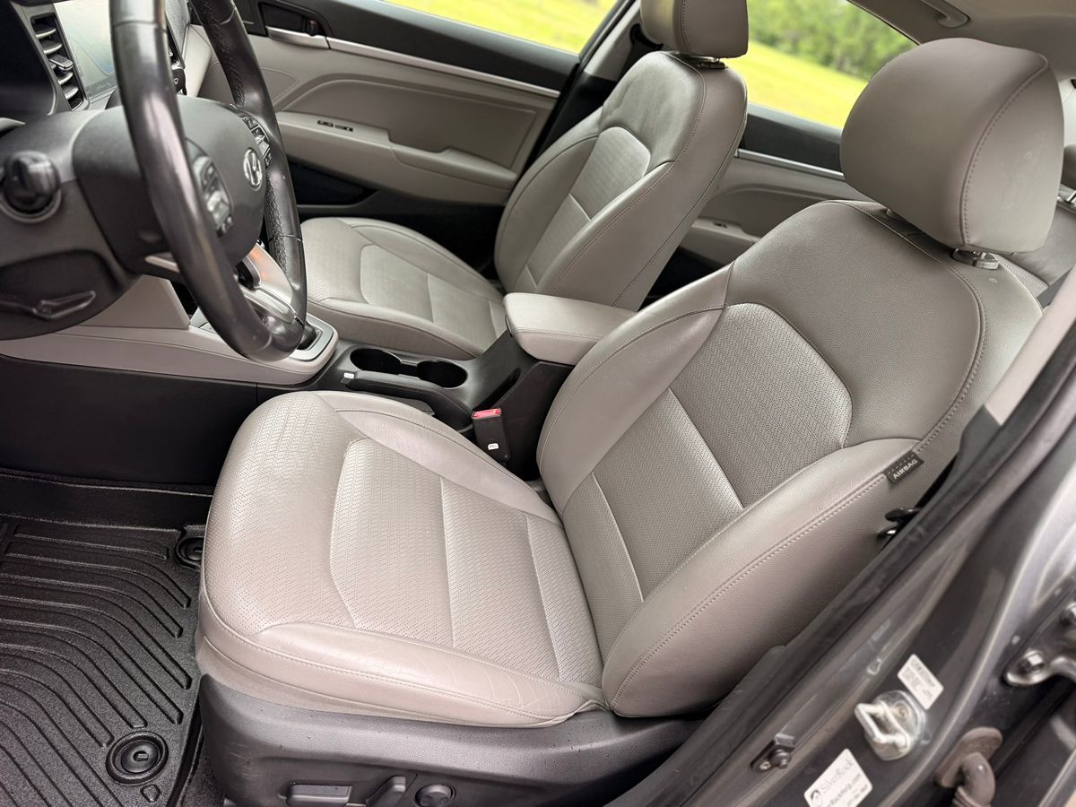 2019 Hyundai Elantra Limited - Photo 18