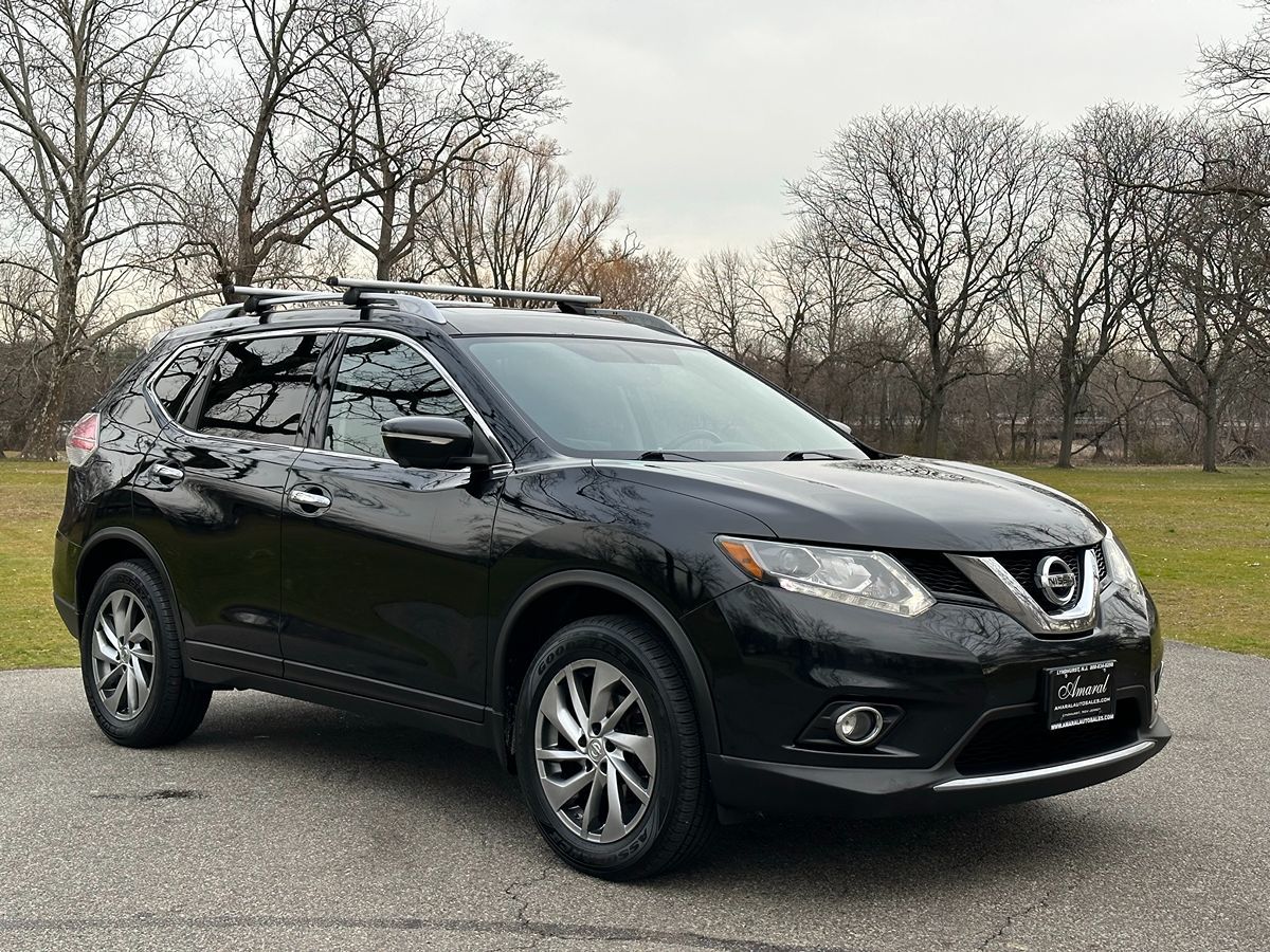 2014 Nissan Rogue SL photo 3