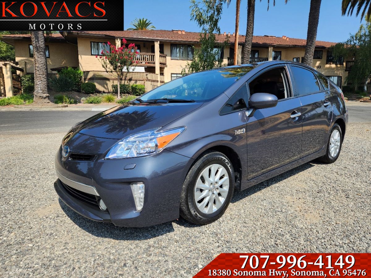 2012 Toyota Prius Plug-In Advanced