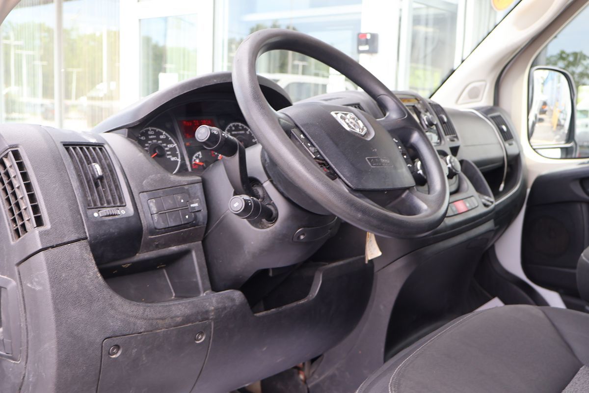 2018 Ram ProMaster 1500 photo 16