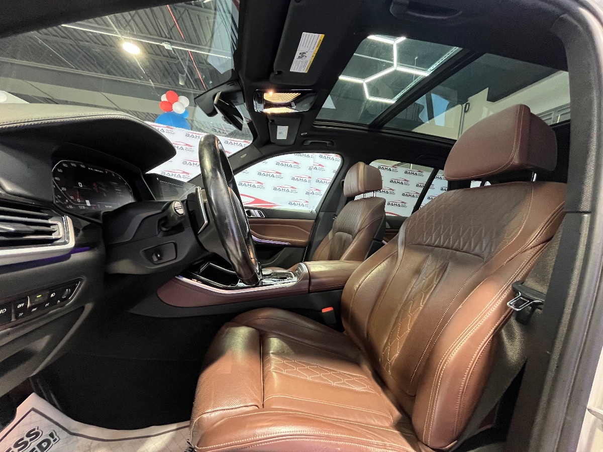 2021 Bmw X5 M50i photo 25