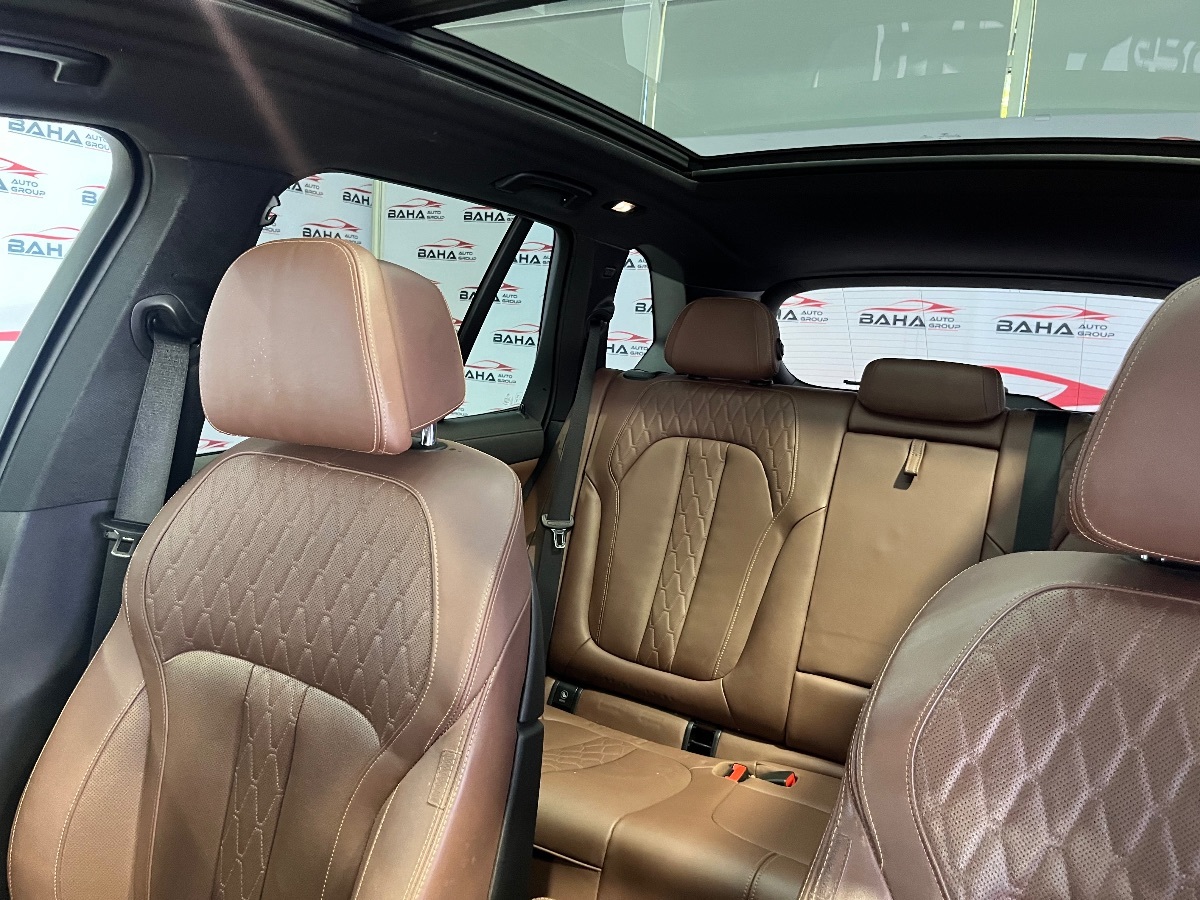2021 Bmw X5 M50i photo 32