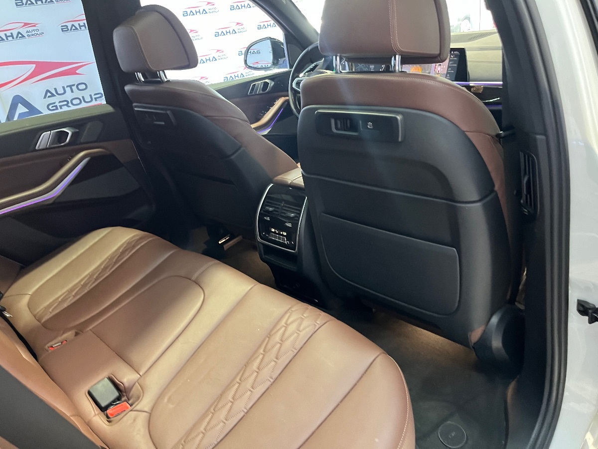 2021 Bmw X5 M50i photo 43