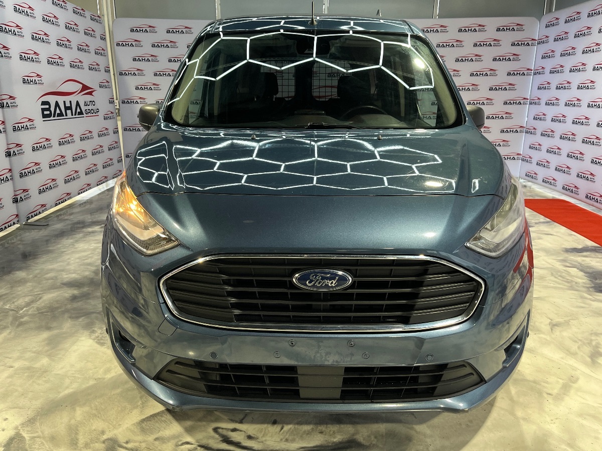 2020 Ford Transit XLT photo 3