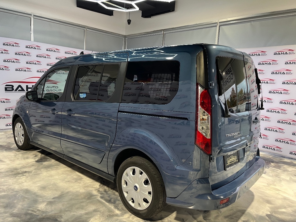 2020 Ford Transit XLT photo 8
